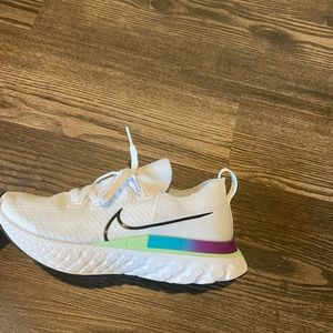 Women’s Nike React Tennis Shoe